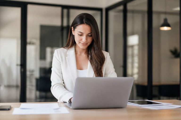 Canal de vente : comment choisir le plus efficace pour développer son activité